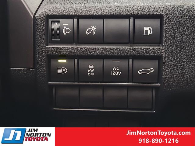 Used 2025 Toyota 4Runner TRD Off-Road Premium image 24