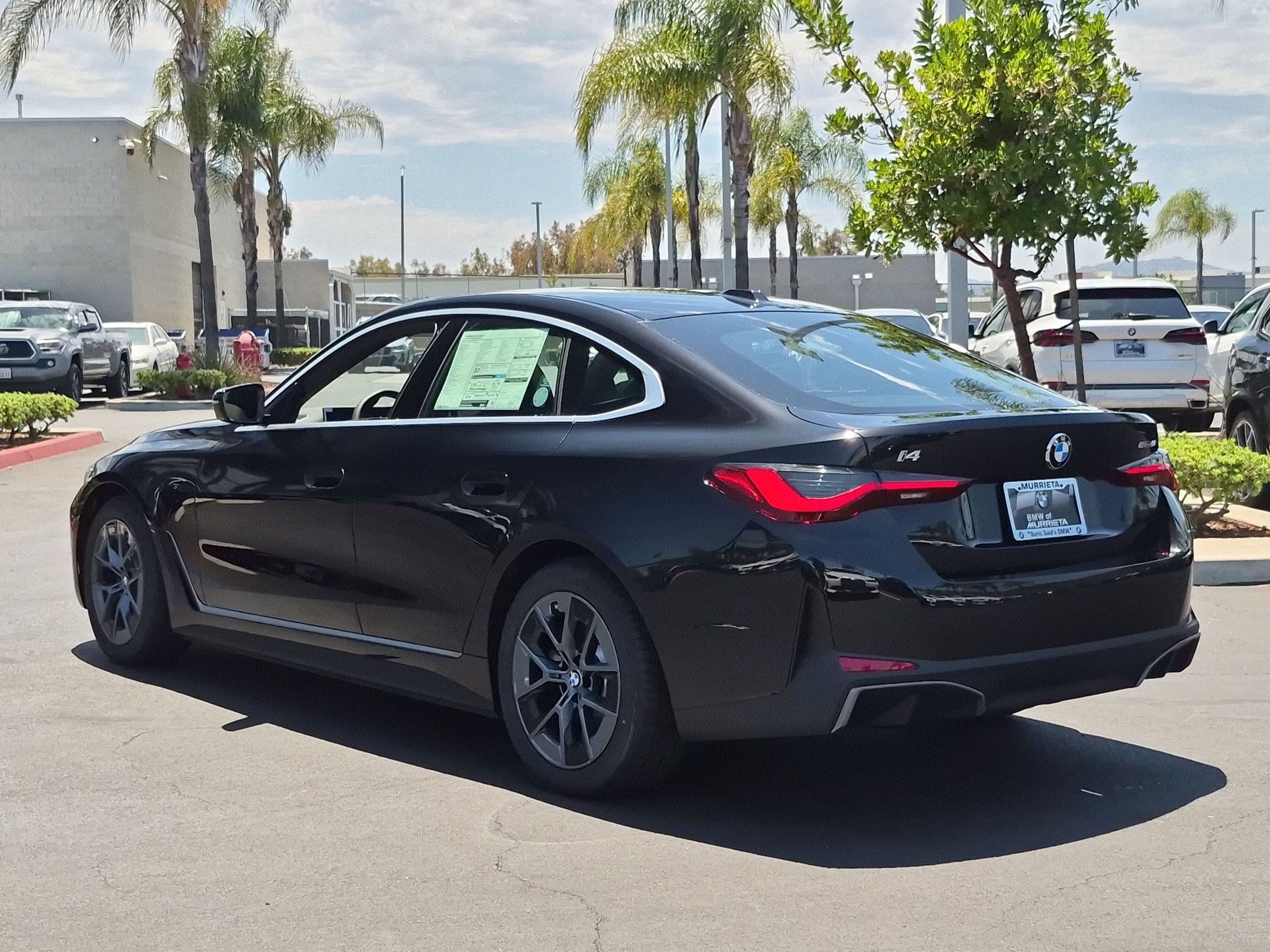 New 2026 BMW i4 eDrive40 w/ Parking Assistance Package RWD image 8