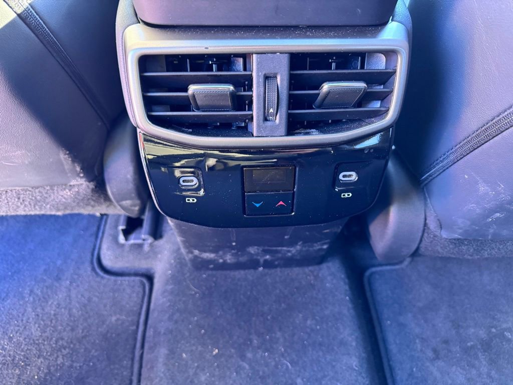 Used 2024 Lexus RX 350 AWD image 25