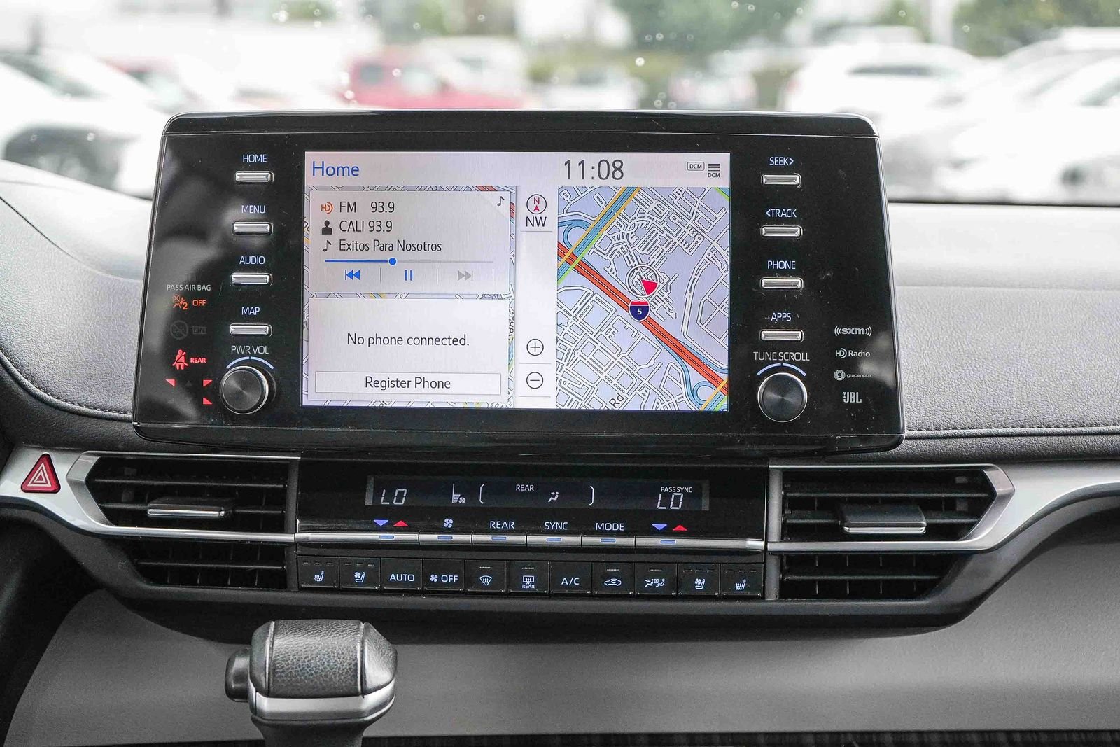 Certified 2024 Toyota Sienna Limited AWD/4WD image 14