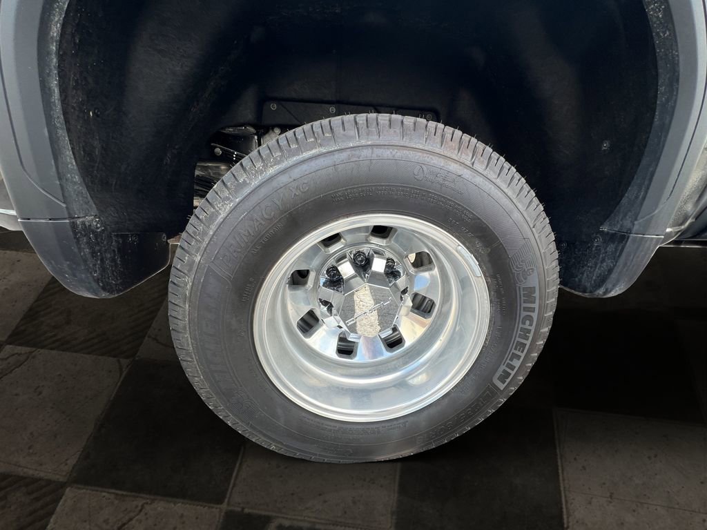 New 2026 GMC Sierra 3500 Denali Ultimate image 12