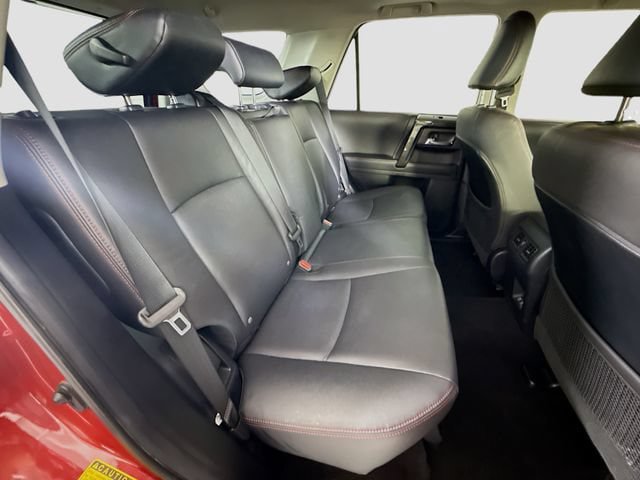 Certified 2020 Toyota 4Runner TRD Off-Road Premium w/ Moonroof Package AWD/4WD image 30