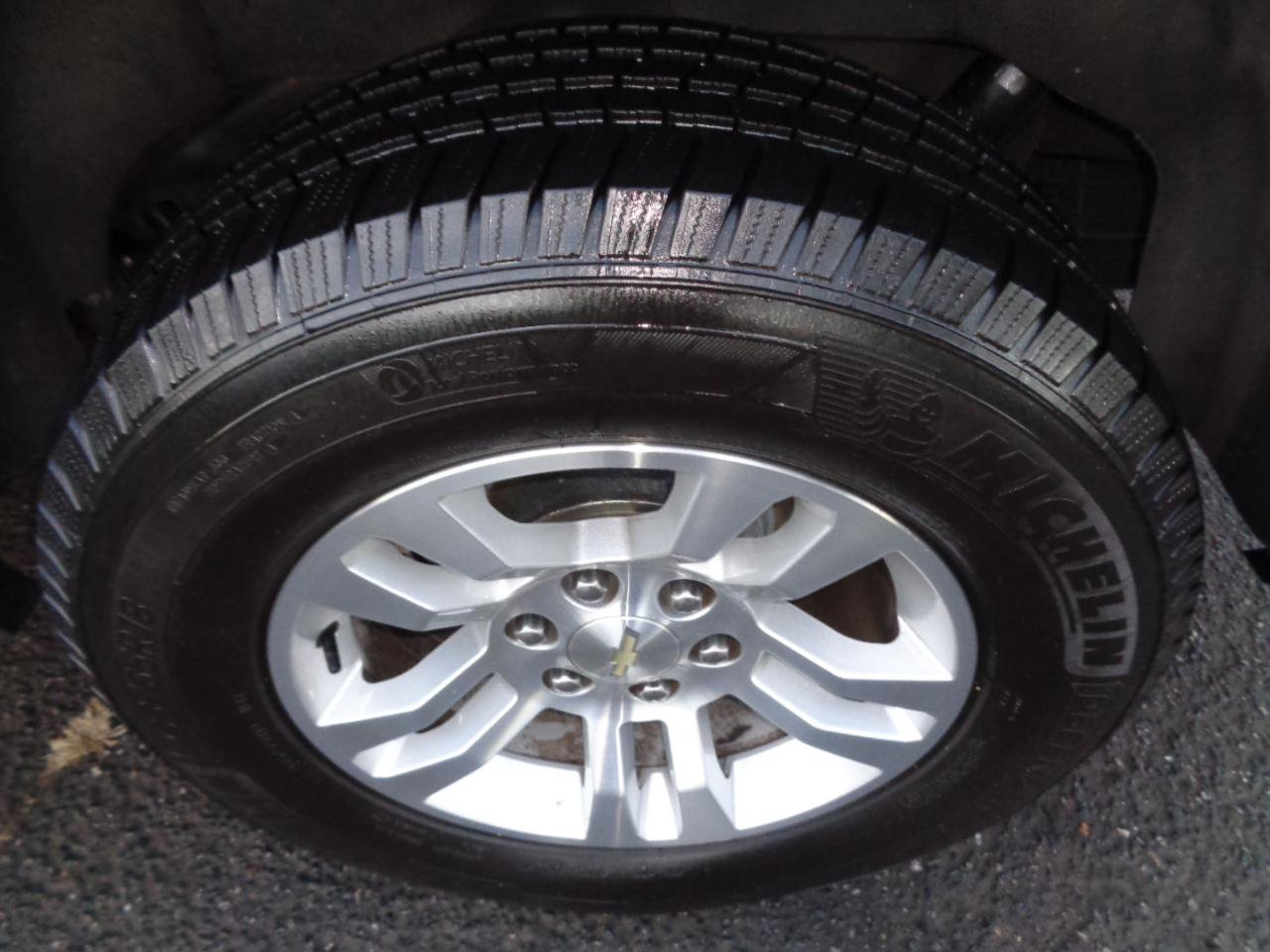 Used 2019 Chevrolet Tahoe LT image 31