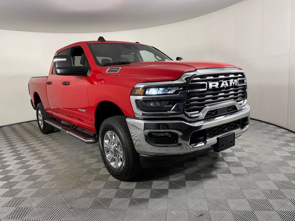 Used 2026 RAM 2500 Big Horn AWD/4WD image 4