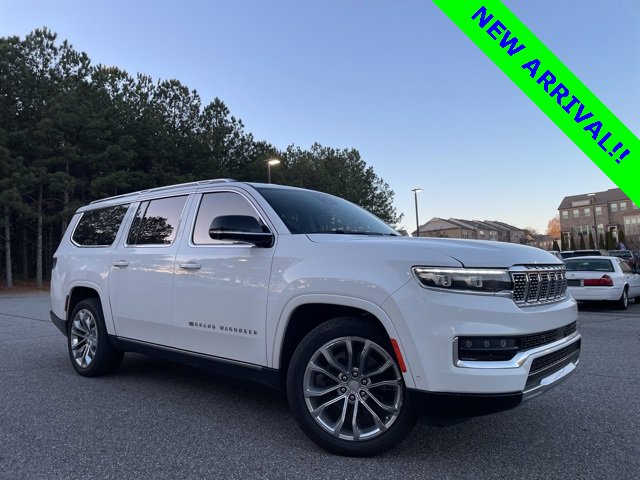 Used 2023 Jeep Grand Wagoneer L Series II w/ Premium Group II image 1