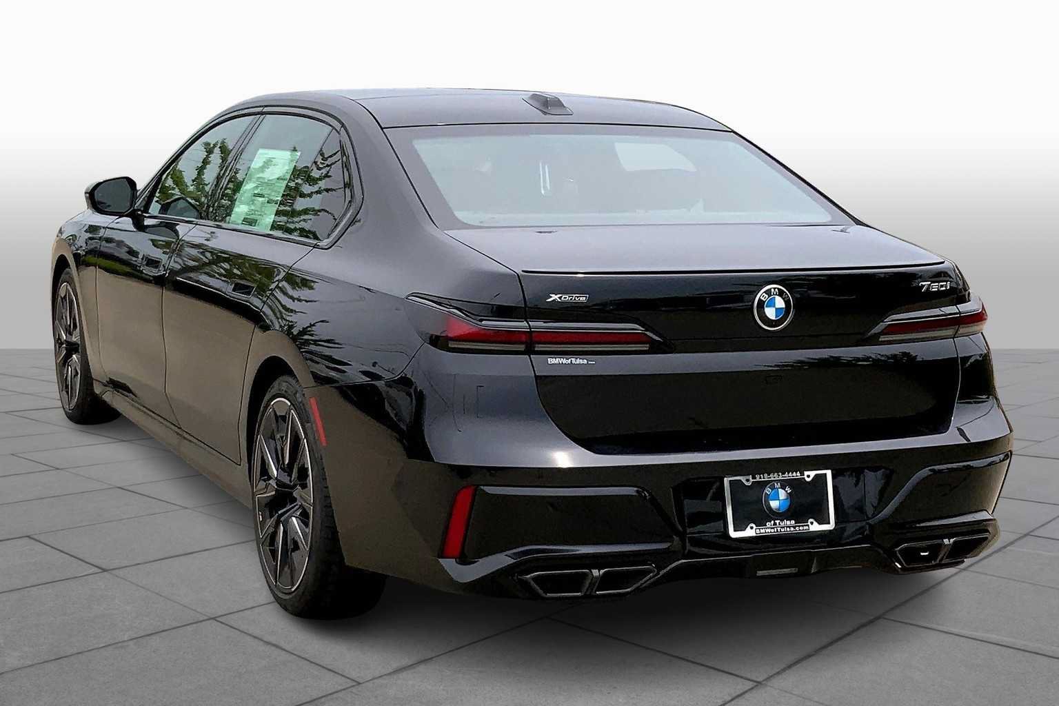New 2025 BMW 760i xDrive AWD/4WD image 11