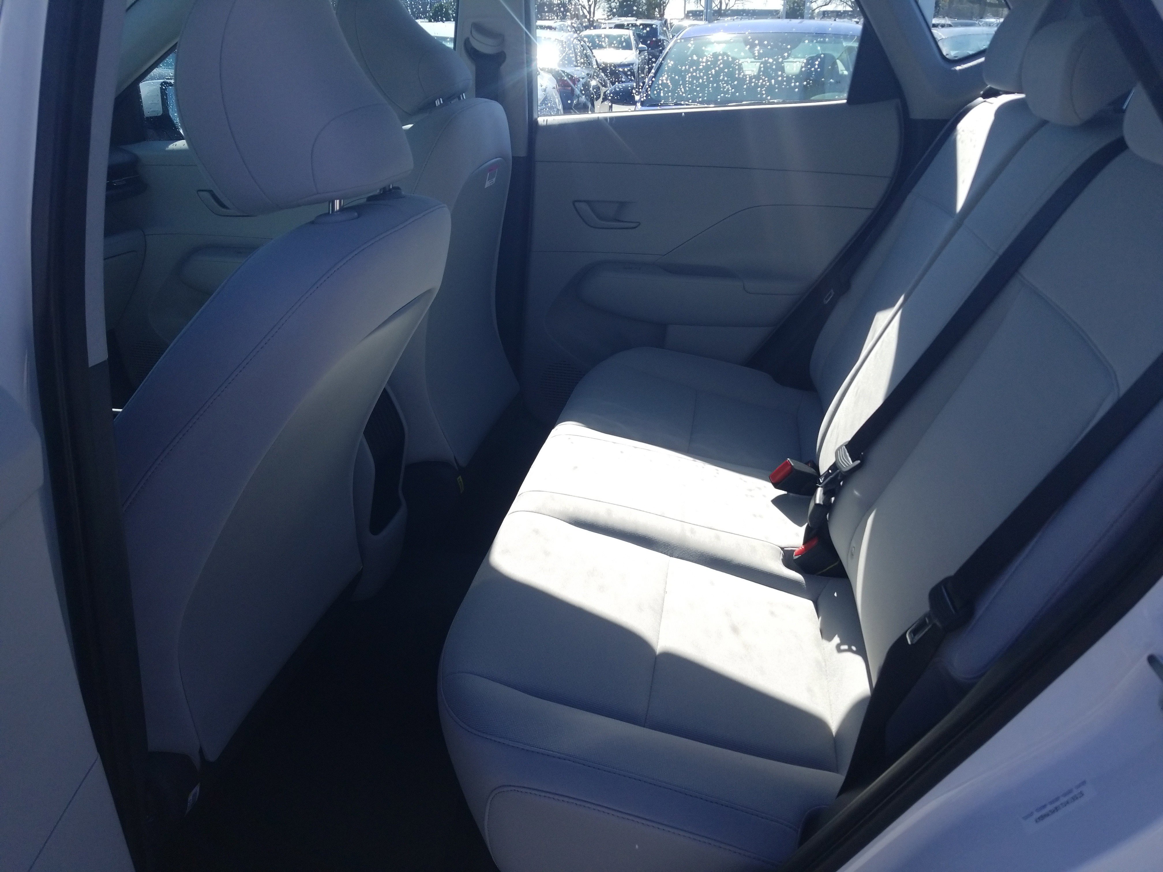 New 2026 Hyundai Kona SE image 12