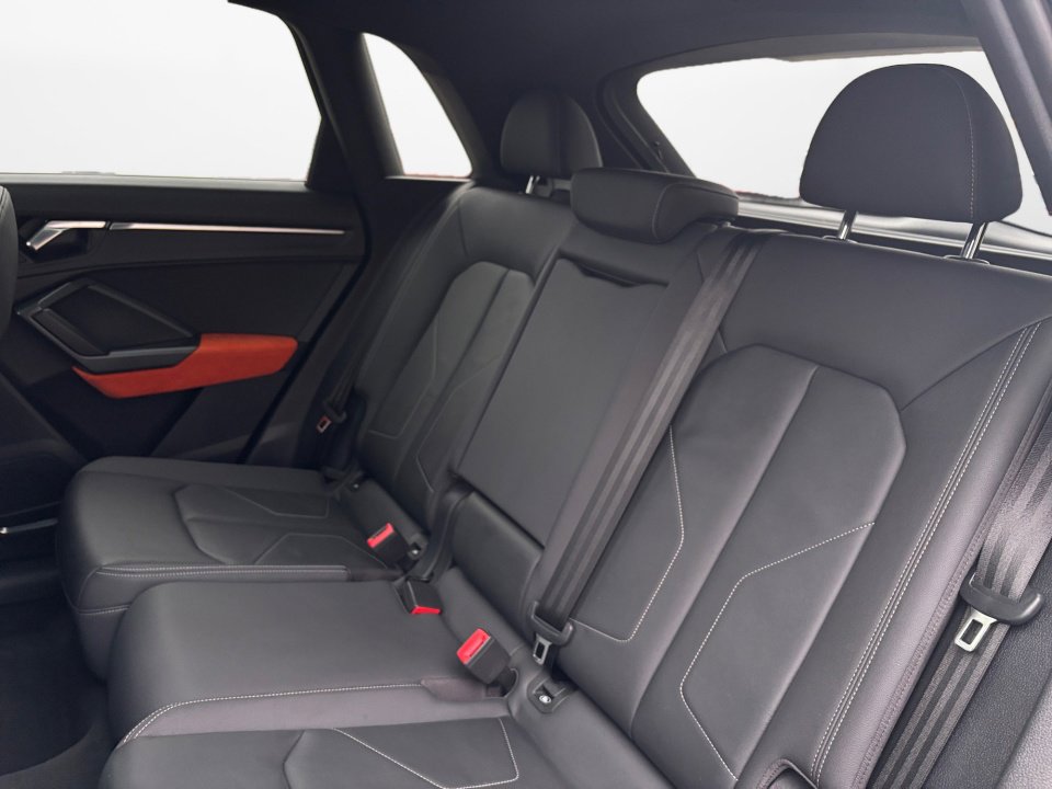 Used 2020 Audi Q3 2.0T Premium Plus w/ Premium Plus Package image 12