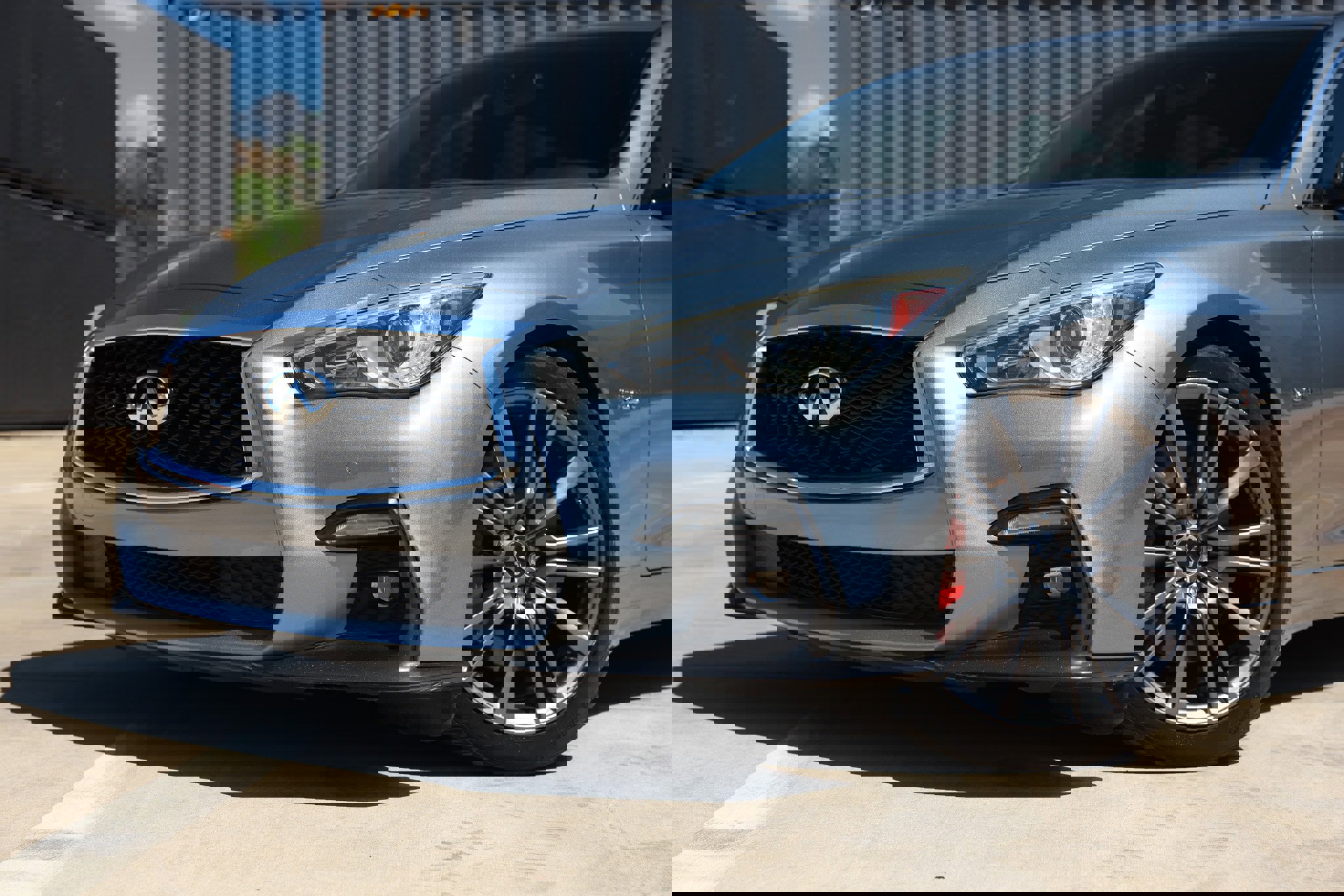 Used 2018 INFINITI Q50 Red Sport 400 w/ Sensory Package (Sport) image 39