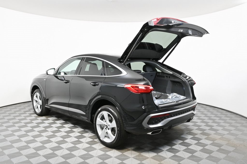 New 2025 Audi Q5 Premium Plus image 28