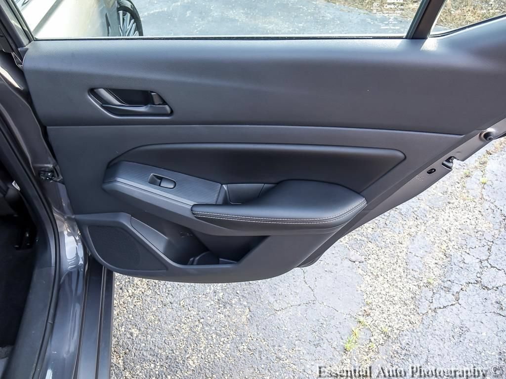Used 2025 Nissan Altima 2.5 SV FWD image 22