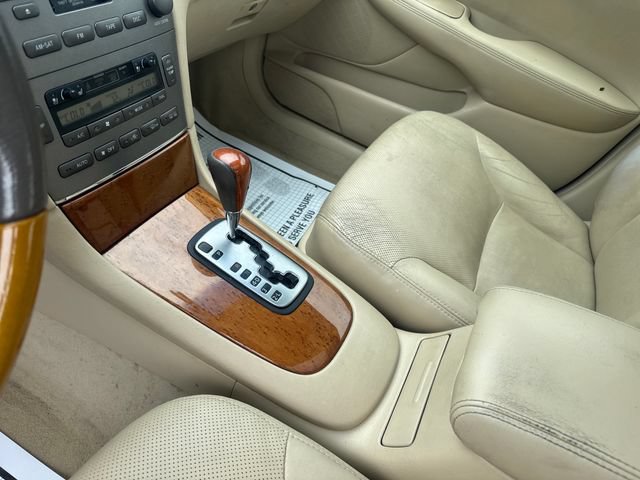 Used 2006 Lexus ES 330 FWD image 24