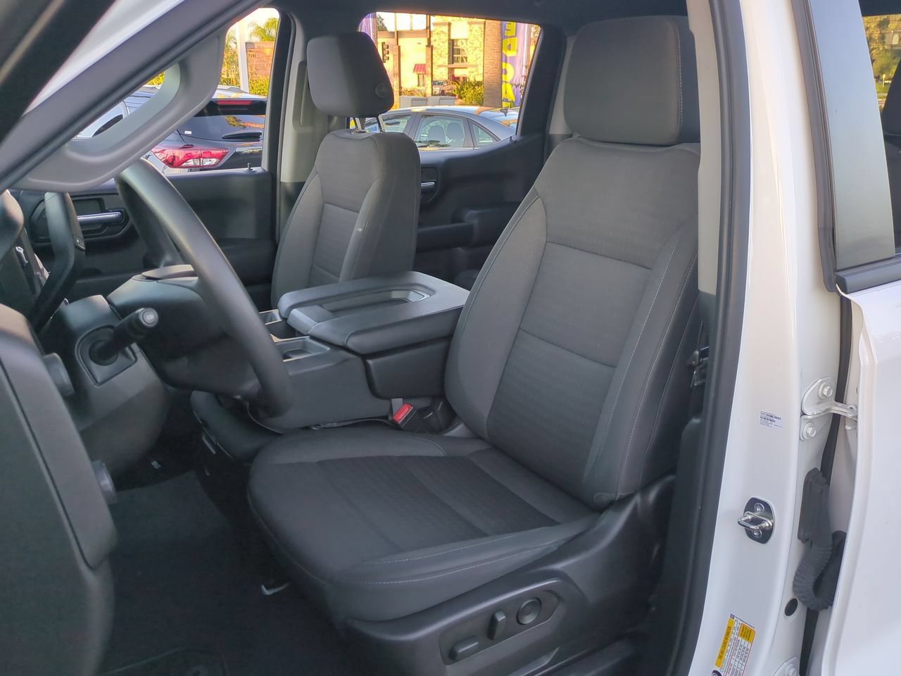Used 2023 Chevrolet Silverado 1500 Custom AWD/4WD image 18