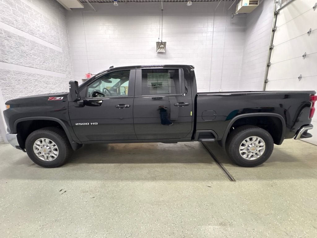 New 2026 Chevrolet Silverado 2500 LT AWD/4WD image 8