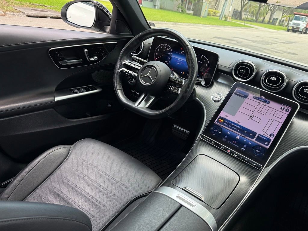 Used 2024 Mercedes-Benz C 300 Sedan image 9