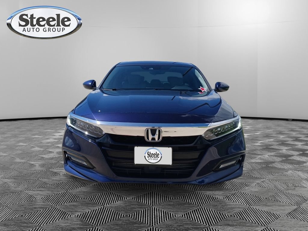 Used 2018 Honda Accord Touring image 14