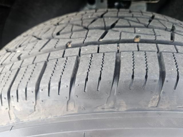 Used 2026 Chevrolet Equinox LT image 28