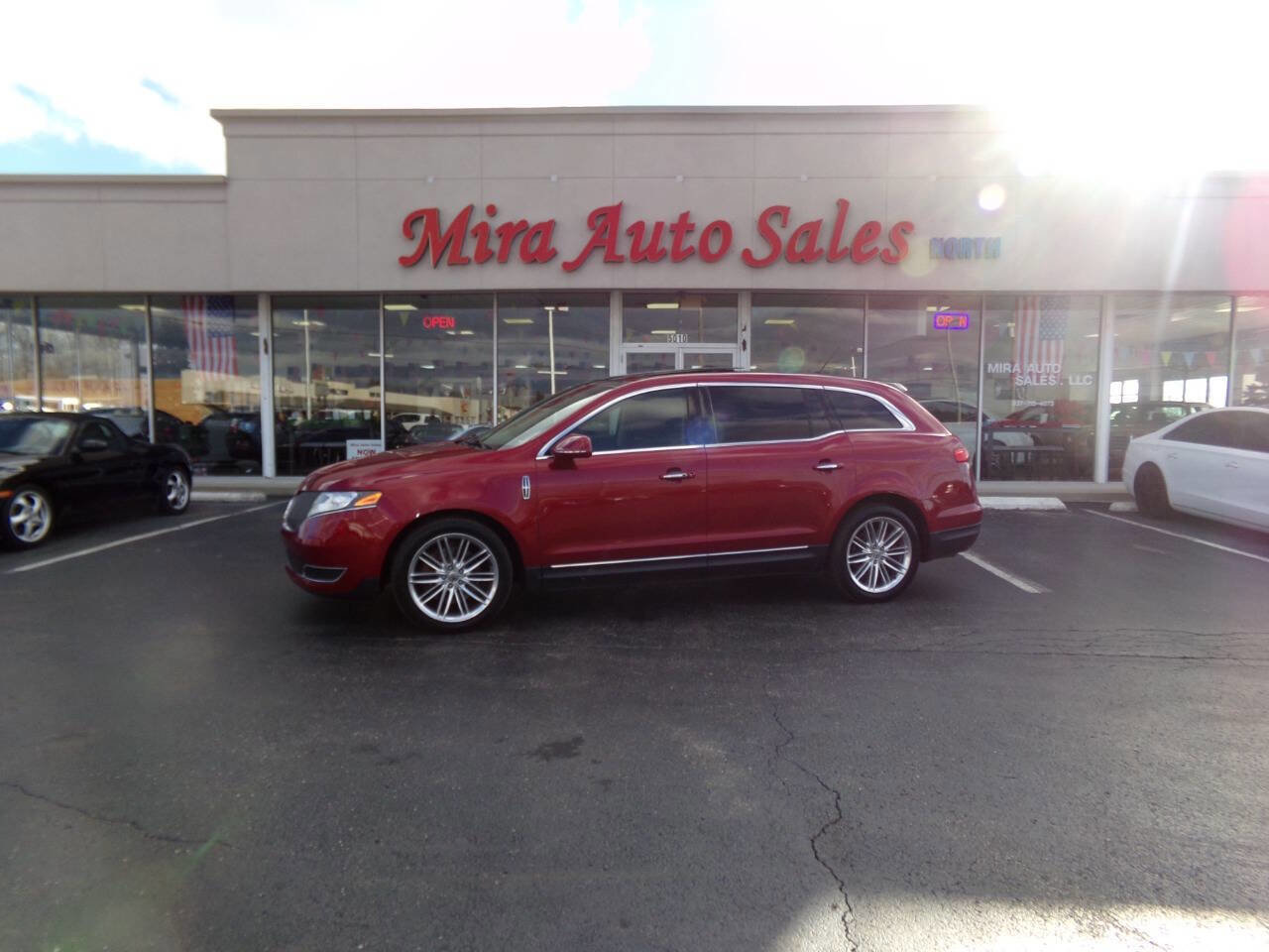 Used 2014 Lincoln MKT AWD w/ Equipment Group 201A