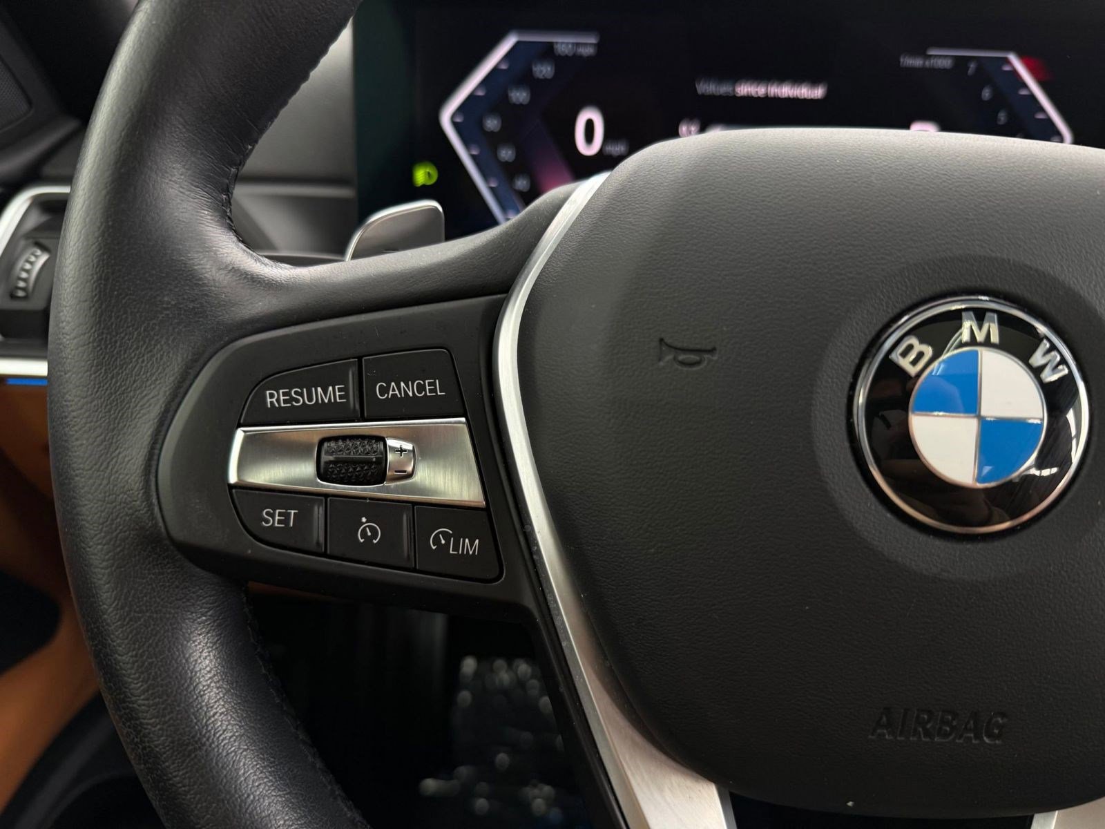 Used 2024 BMW 430i Coupe w/ Convenience Package RWD image 13
