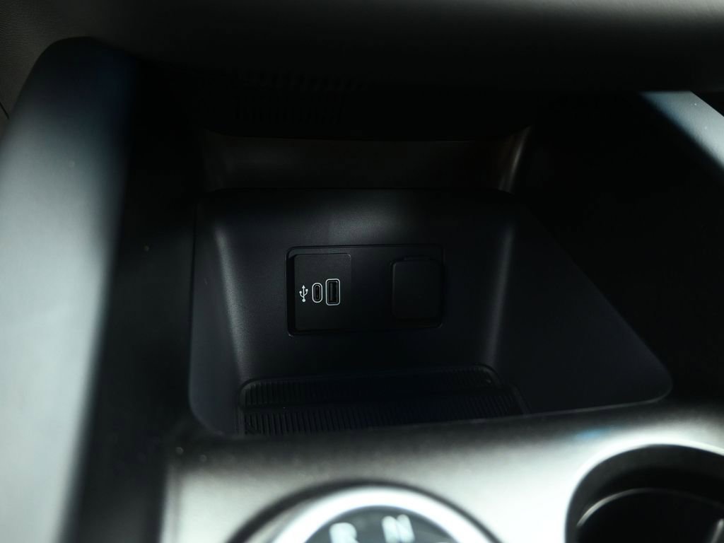 New 2026 Ford Explorer ST-Line w/ ST-Line Street Pack image 16