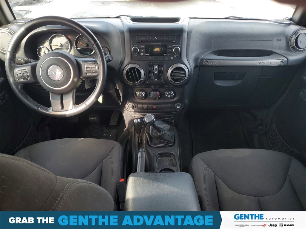 Used 2016 Jeep Wrangler Unlimited Sport image 19