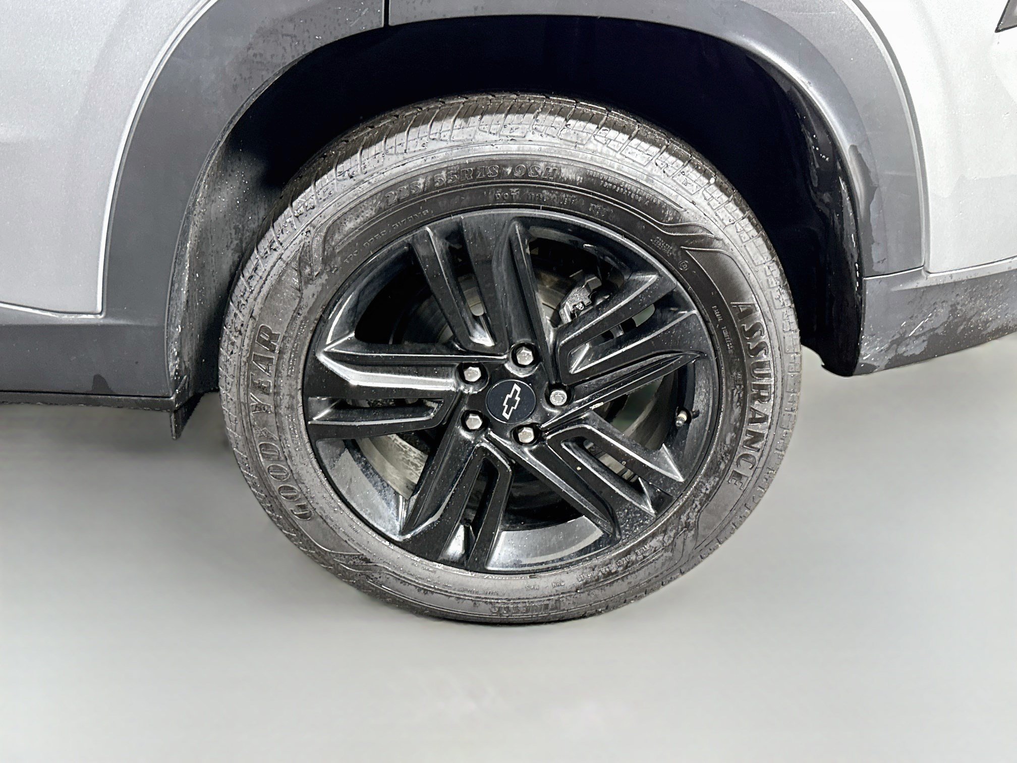 Used 2025 Chevrolet Trax ACTIV w/ Driver Confidence Package FWD image 37