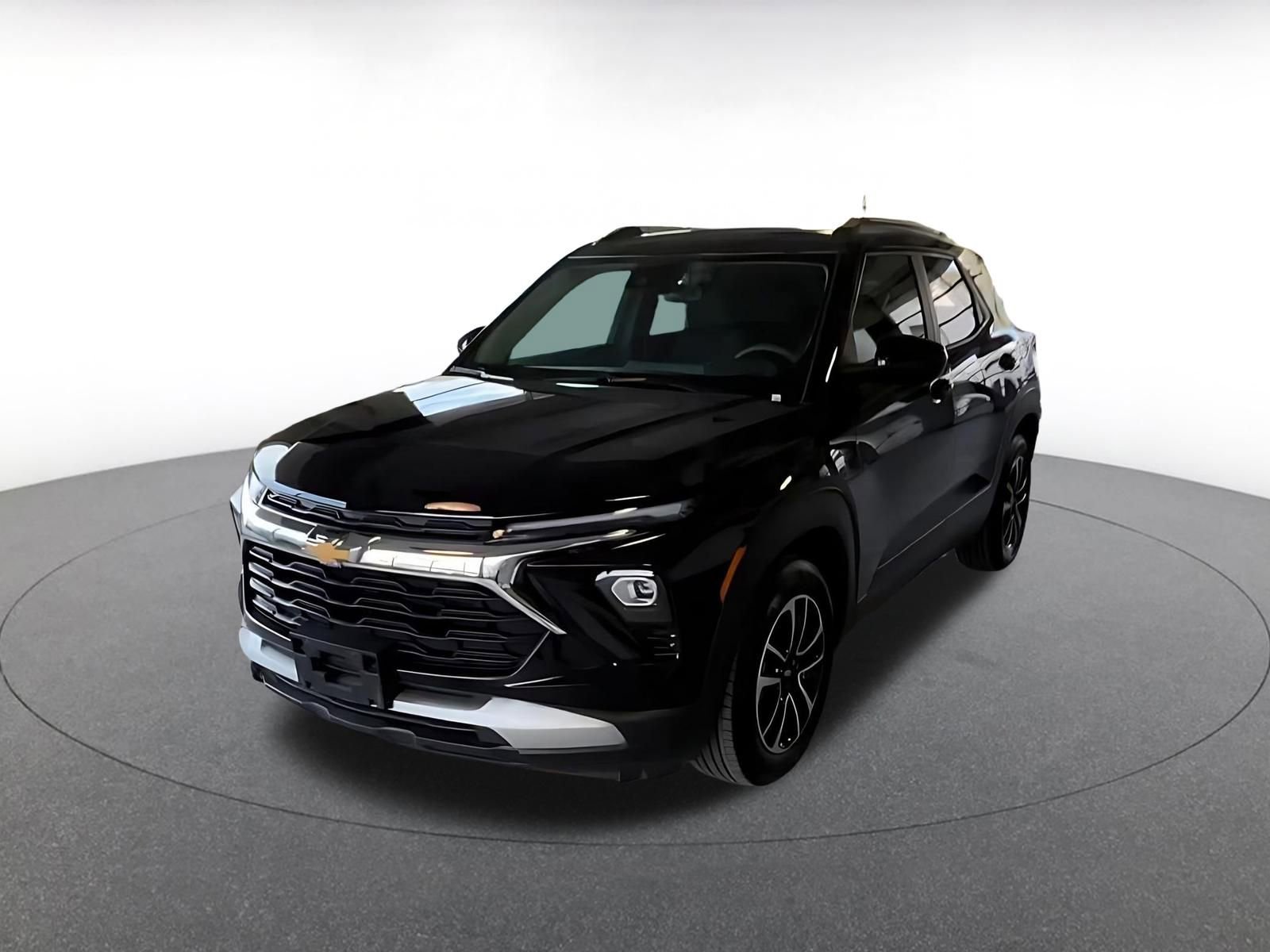 Used 2025 Chevrolet TrailBlazer LT FWD image 8