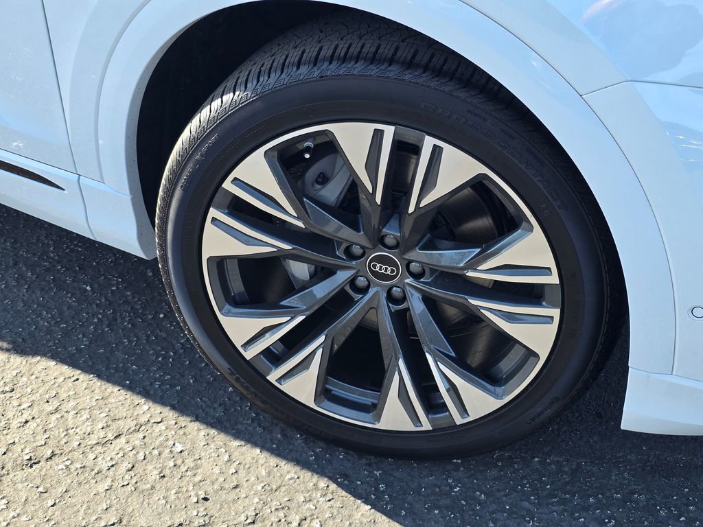 Used 2026 Audi Q8 Premium Plus image 34