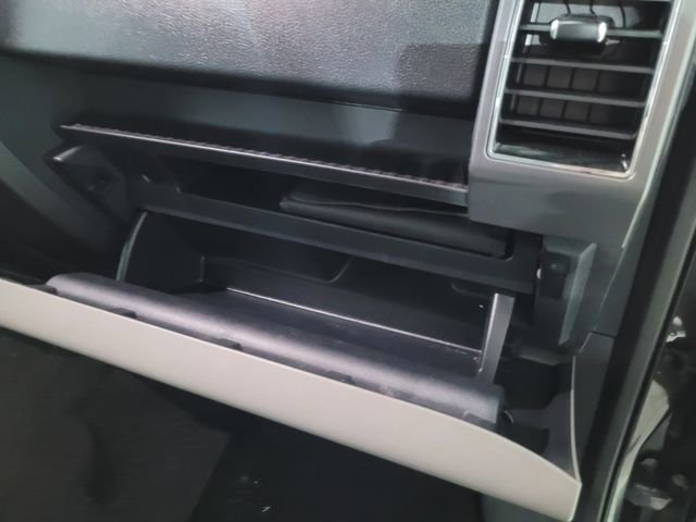 Used 2020 Ford F150 XLT image 59