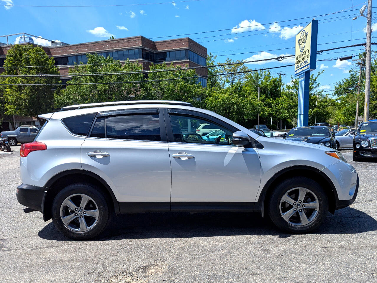 Used 2015 Toyota RAV4 XLE image 6
