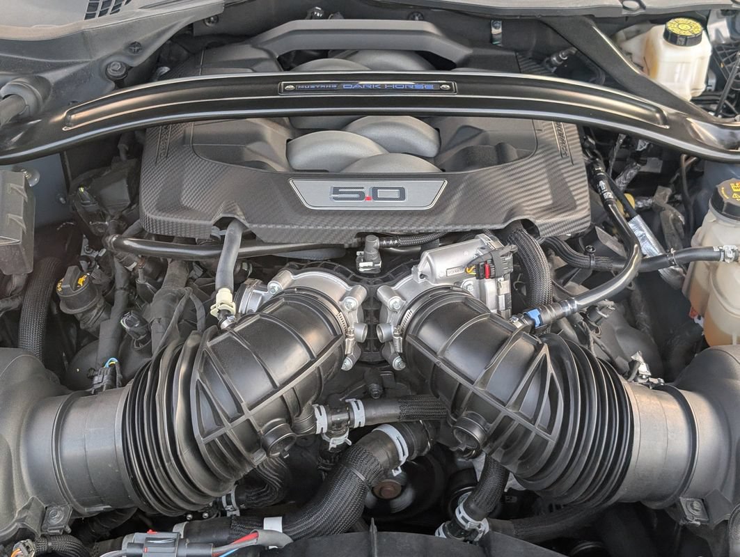 Used 2024 Ford Mustang Dark Horse RWD image 31