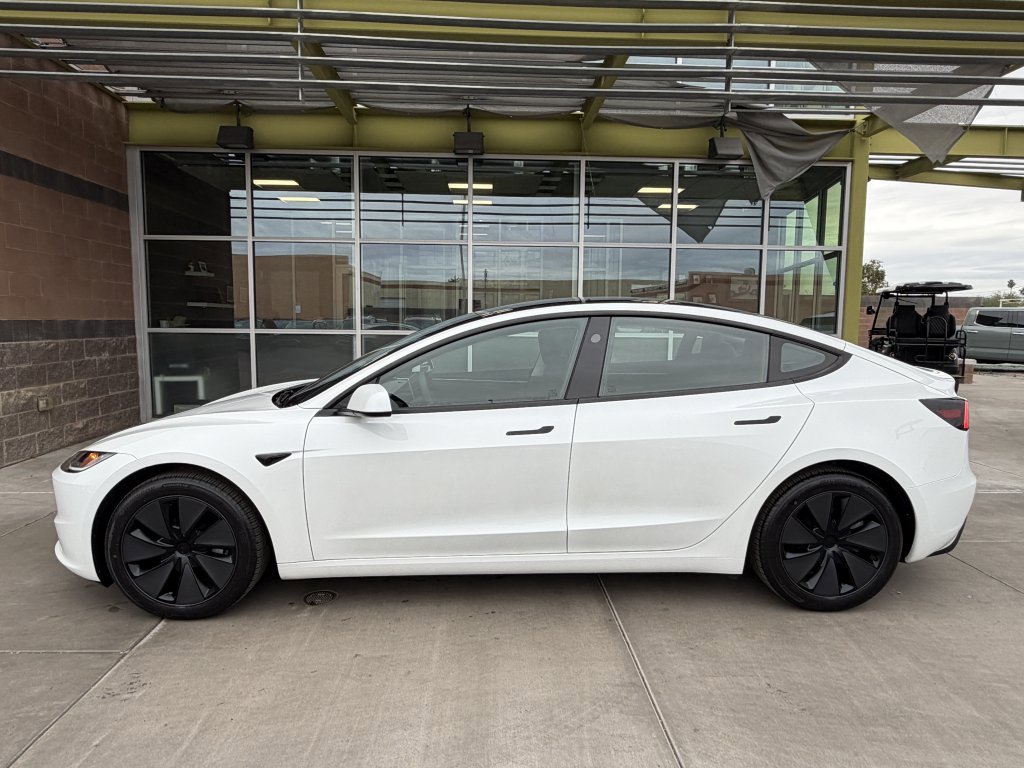 Used 2025 Tesla Model 3 Long Range image 7