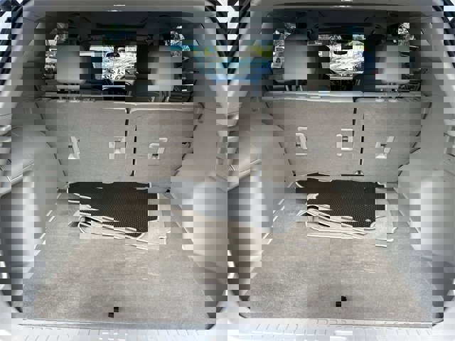 Used 2023 GMC Terrain Denali w/ Denali Premium Package image 16