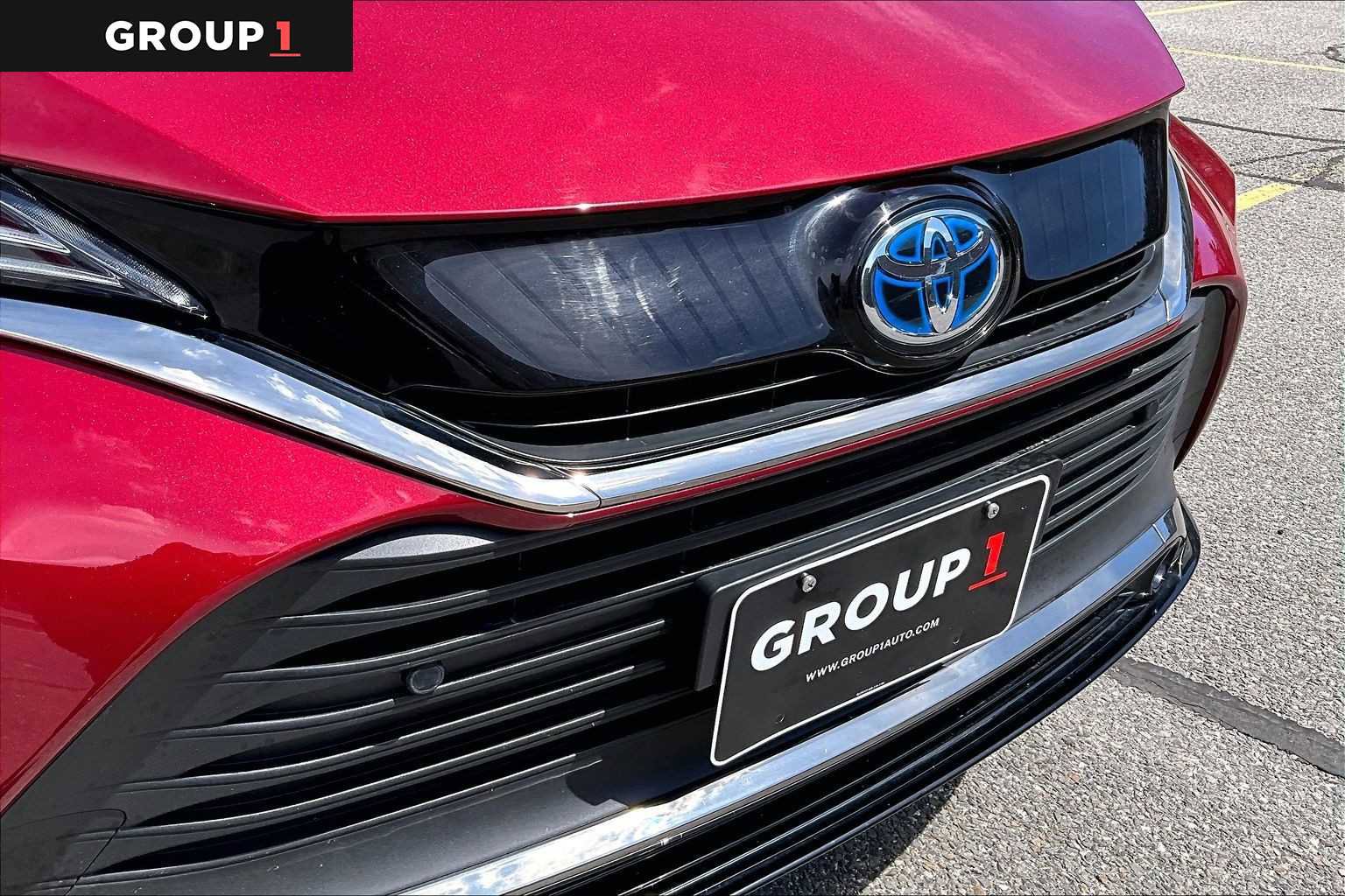 Certified 2024 Toyota Venza Nightshade AWD/4WD image 32