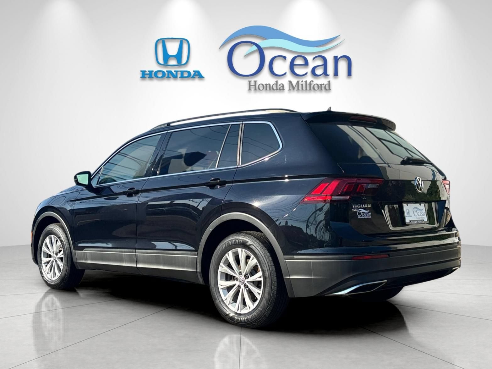Used 2019 Volkswagen Tiguan SE AWD/4WD image 5
