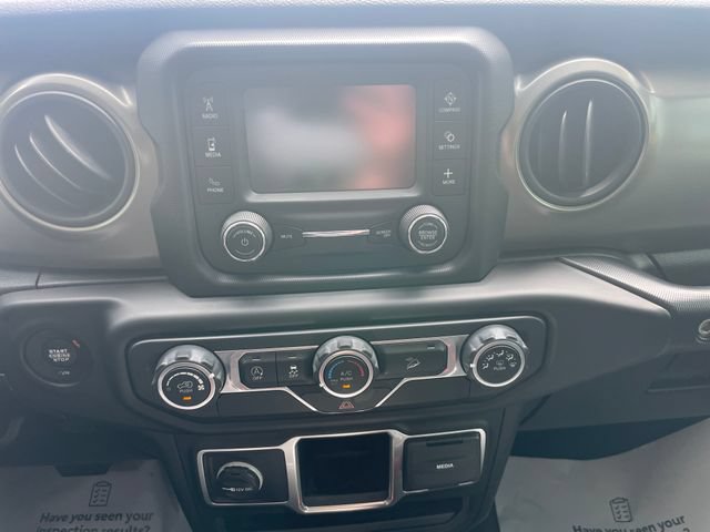 Used 2018 Jeep Wrangler Unlimited Sport AWD/4WD image 13