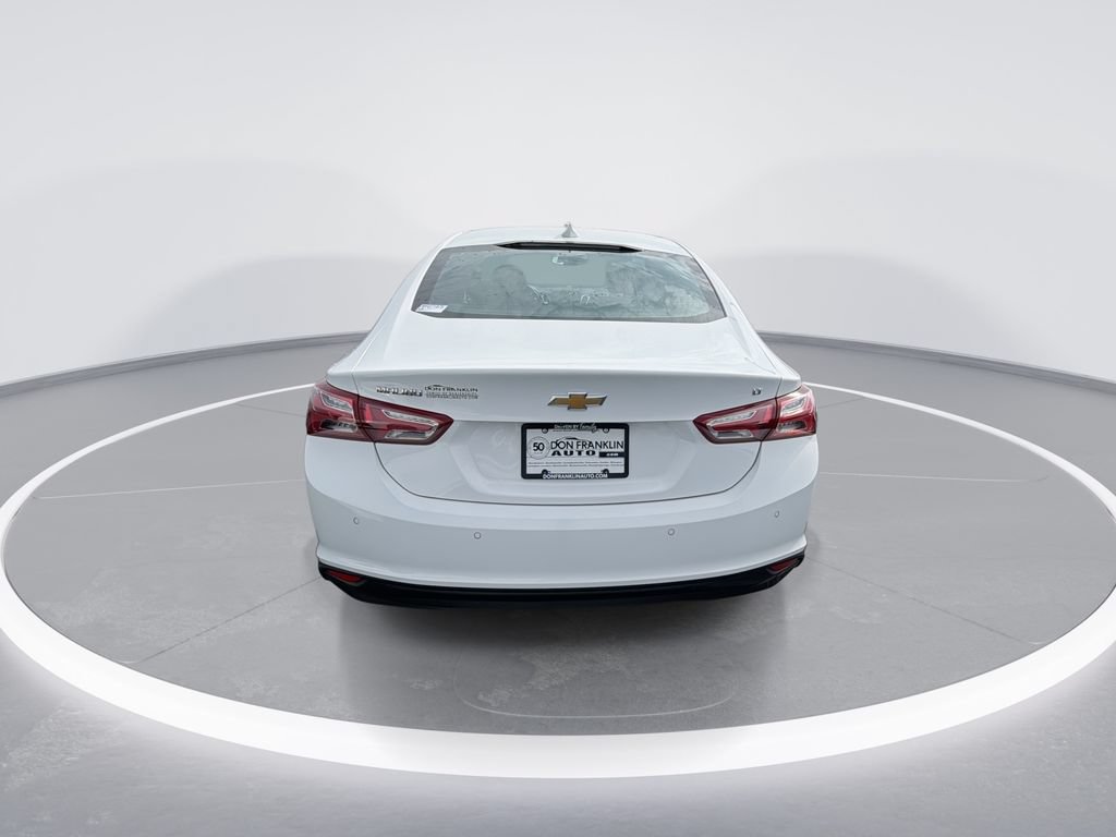 Used 2021 Chevrolet Malibu LT FWD image 7
