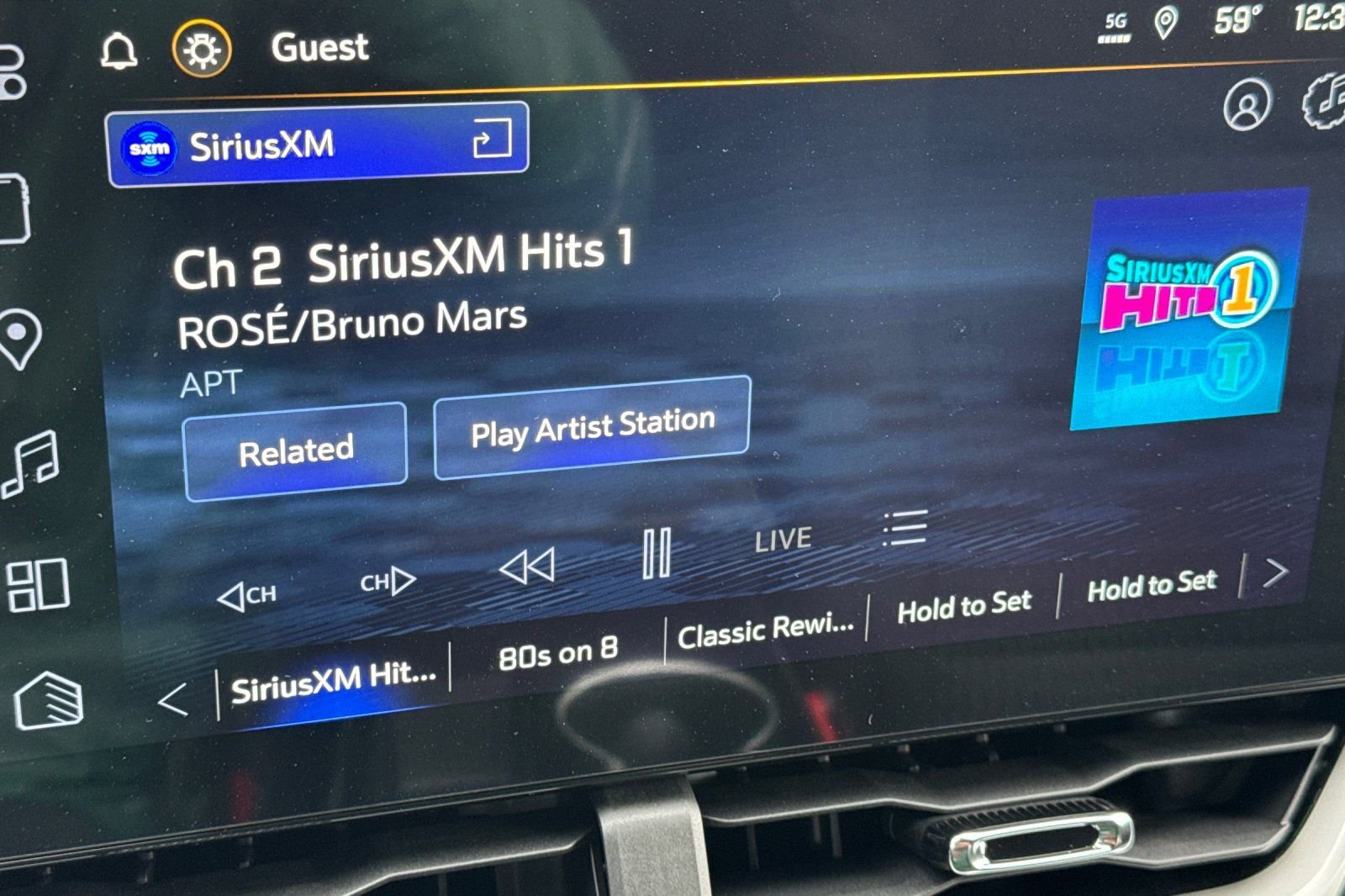 New 2026 Chevrolet Equinox LT image 17