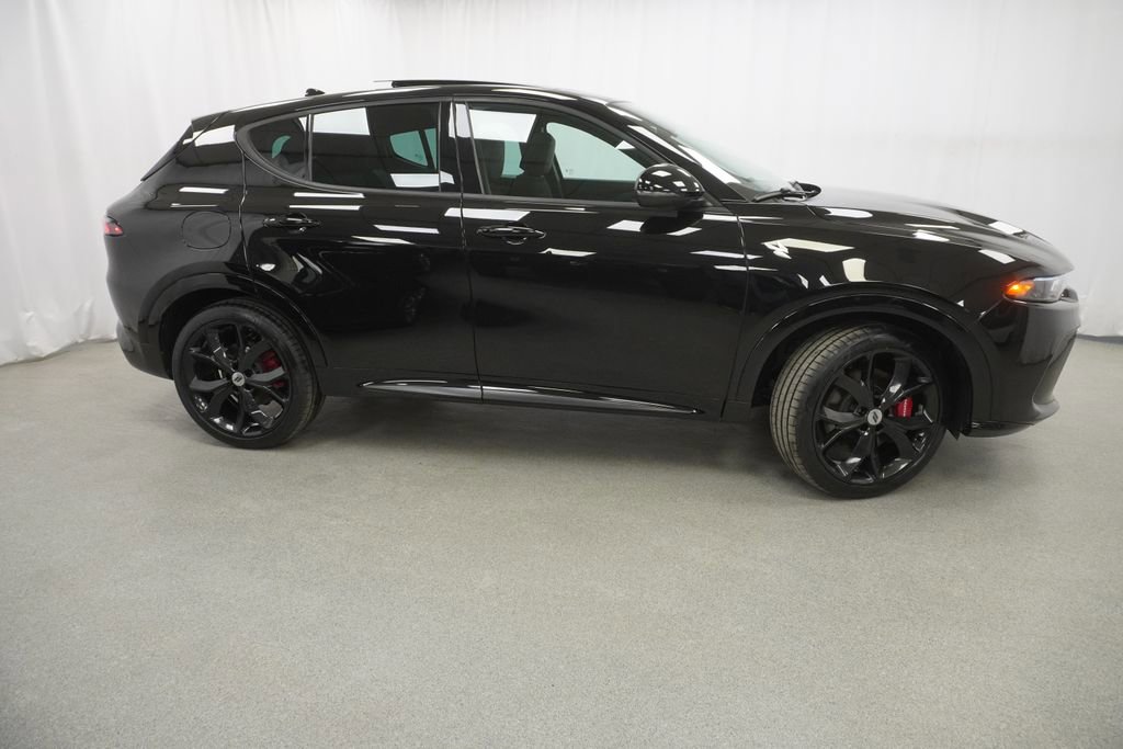 Used 2025 Dodge Hornet R/T AWD/4WD image 10