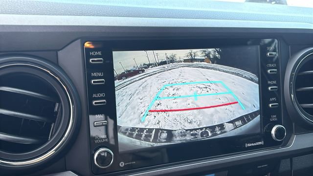 Used 2023 Toyota Tacoma TRD Sport w/ Technology Package image 21