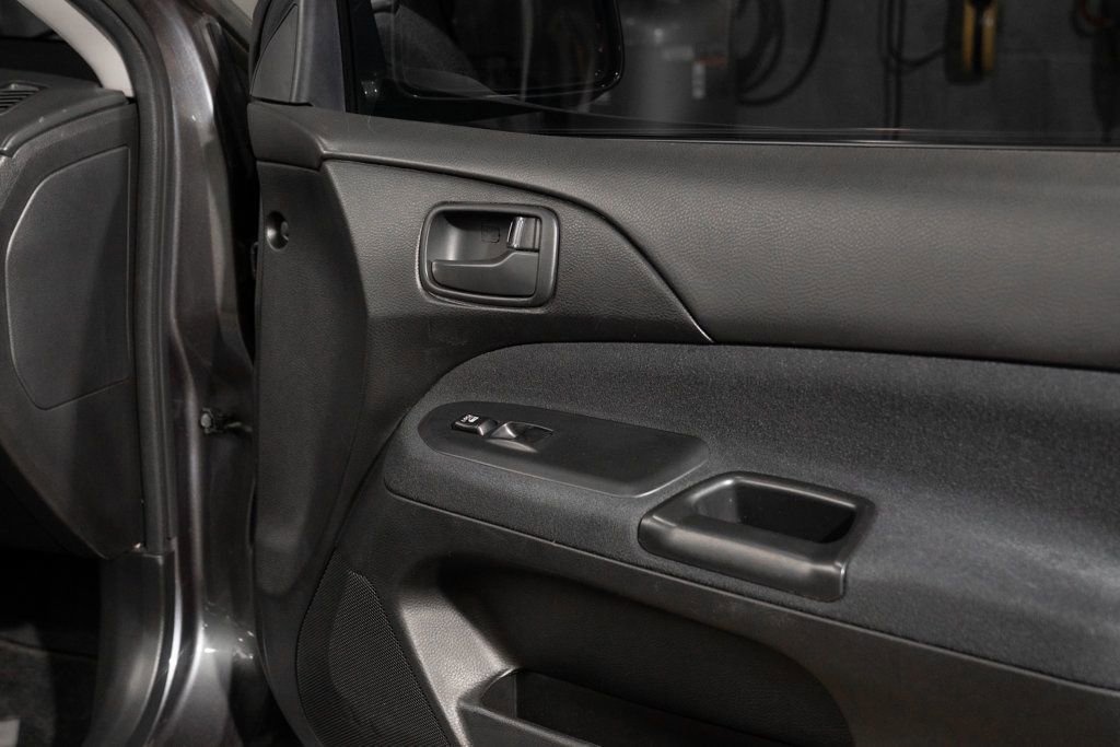 Used 2006 Mitsubishi Lancer Evolution image 26