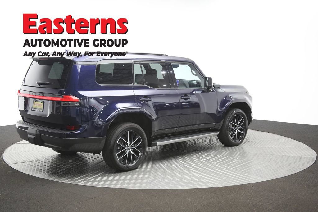 Used 2025 Lexus GX 550 w/ Accessory Package (2T) AWD/4WD image 45