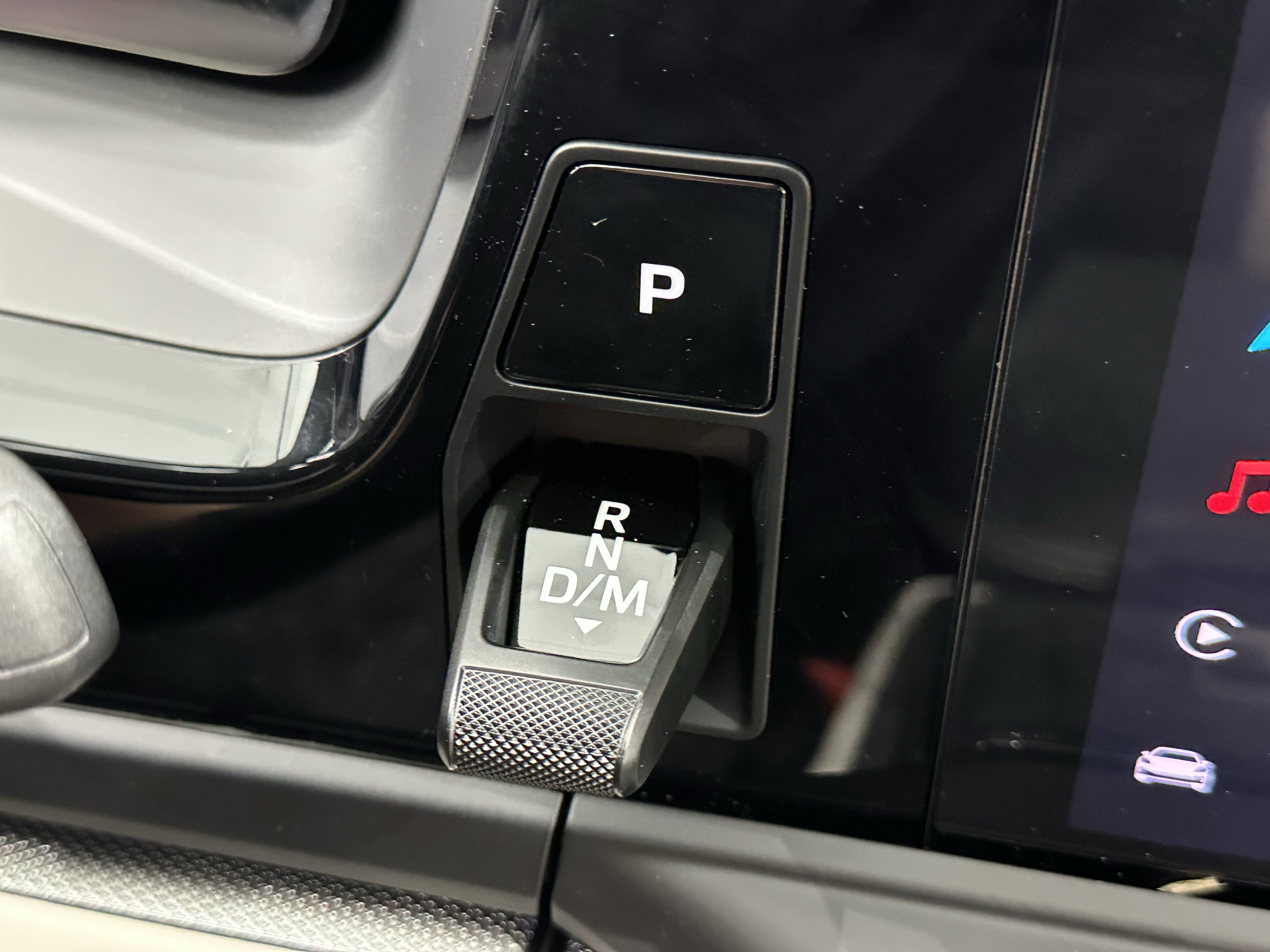 New 2025 Porsche Panamera image 37