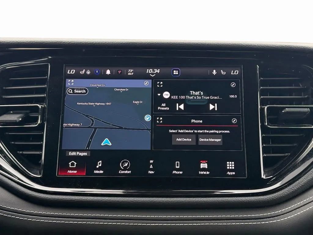 Used 2022 Dodge Durango SRT w/ Technology Group AWD/4WD image 22