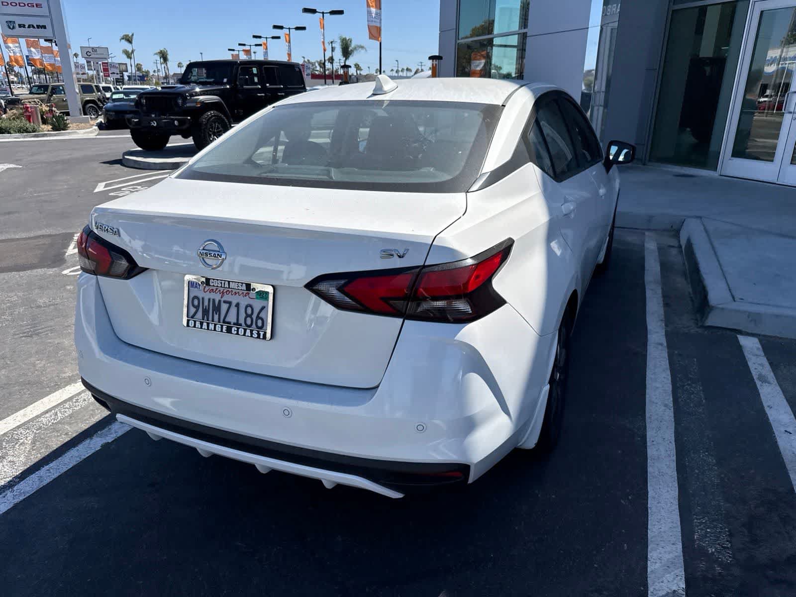 Used 2020 Nissan Versa SV FWD image 15