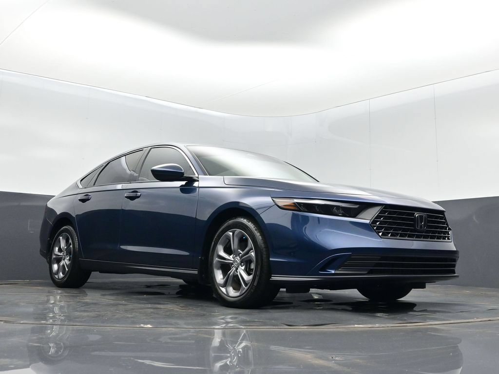 Used 2024 Honda Accord EX image 10