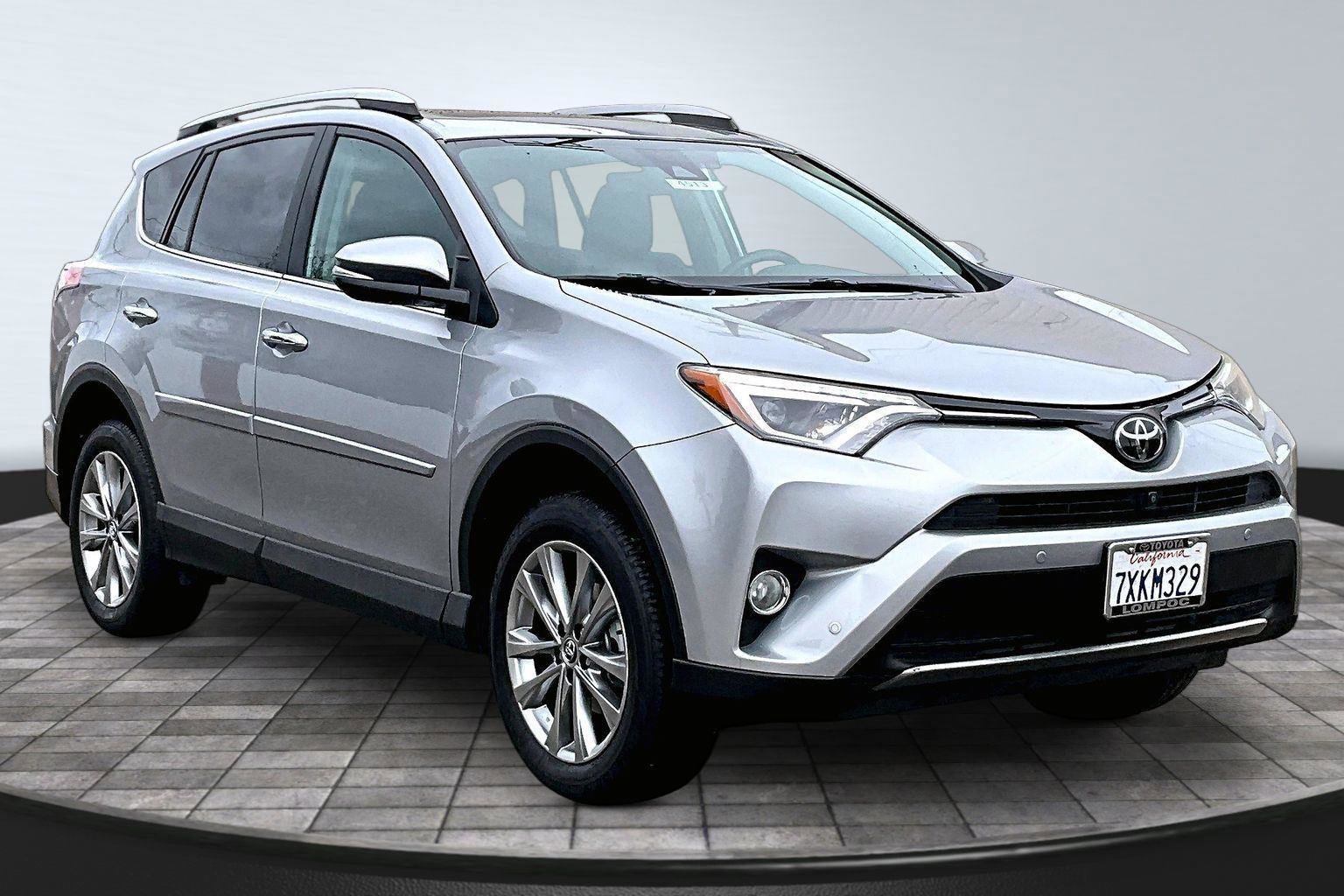 Used 2017 Toyota RAV4 Limited w/ Advanced Technology Package image 1