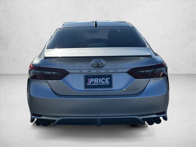 Used 2021 Toyota Camry XSE image 6
