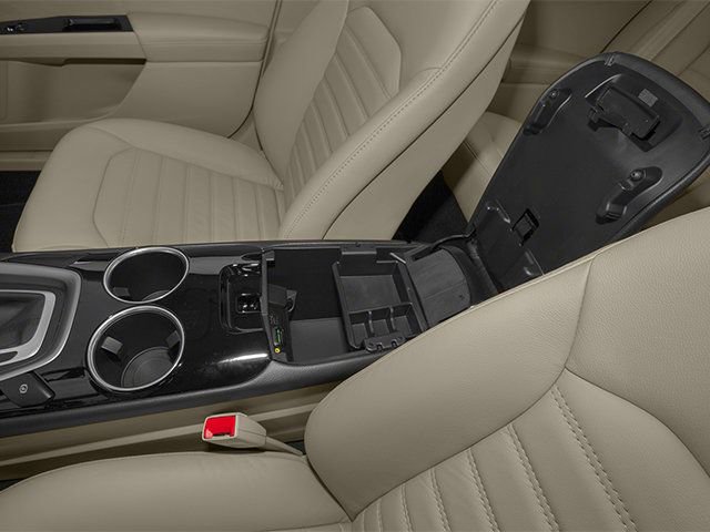 Used 2014 Ford Fusion SE w/ Equipment Group 502A image 17