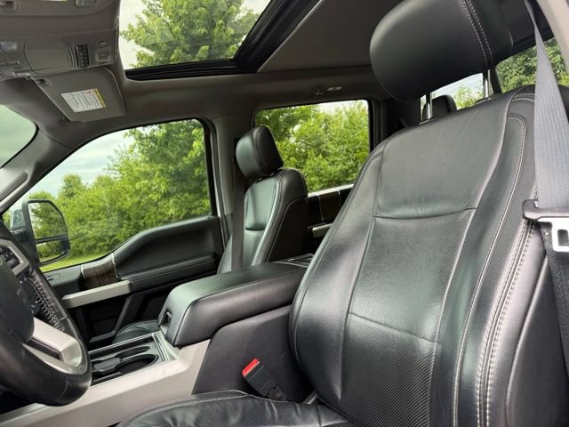Used 2019 Ford F250 Lariat w/ Lariat Ultimate Package AWD/4WD image 13